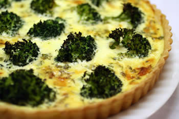 Quiche met broccoli maken